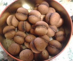 Меденки в кутия