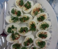 пълнени яйца